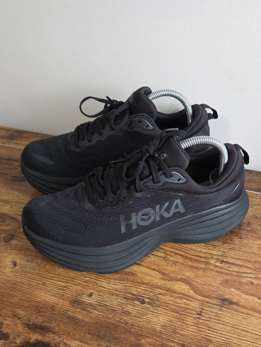 HOKA ONE ONE Bondi 8 Women's Road Running Shoes Sneakers Black Sz 9 Athletics - Picture 4 of 15